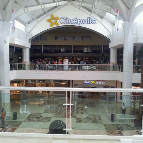 Cinepolis VIP Galerias Laguna