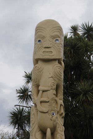 Pou Pou Monument