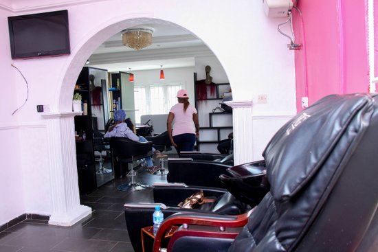 La'Marigold Salon And Spa