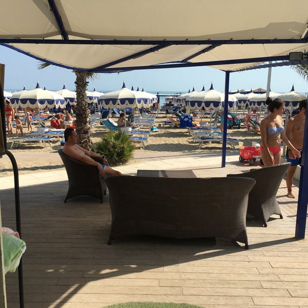 Spiaggia 95 Marco Riccione