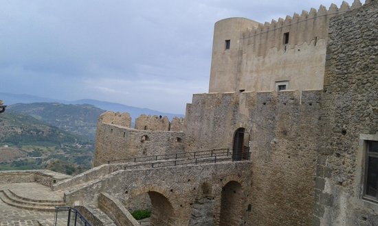 Castello Carrafa di Santa Severina