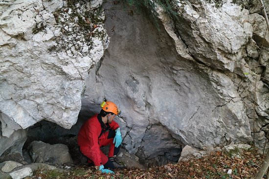 Grotta del Versante e del Monte Martinello