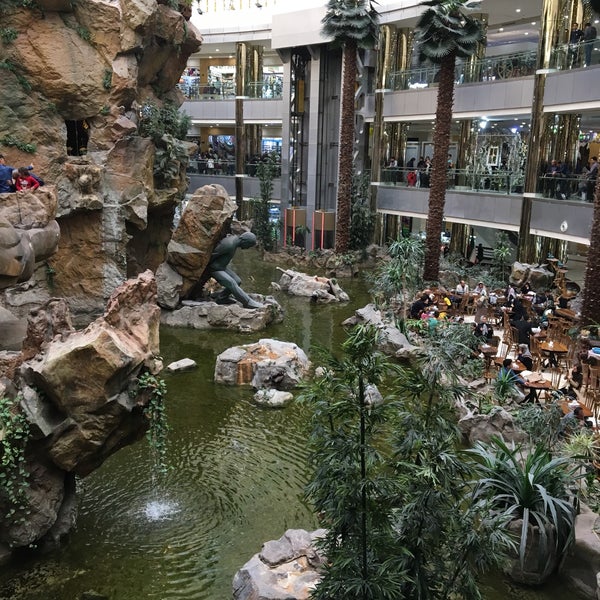 Arman Shopping Center