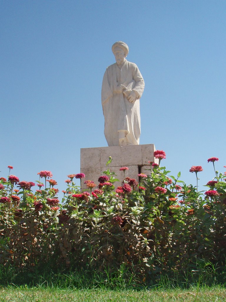 Saadi Statue
