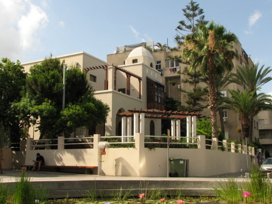 Bet Bialik Museum