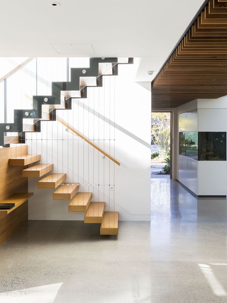 Zurisan Stairs
