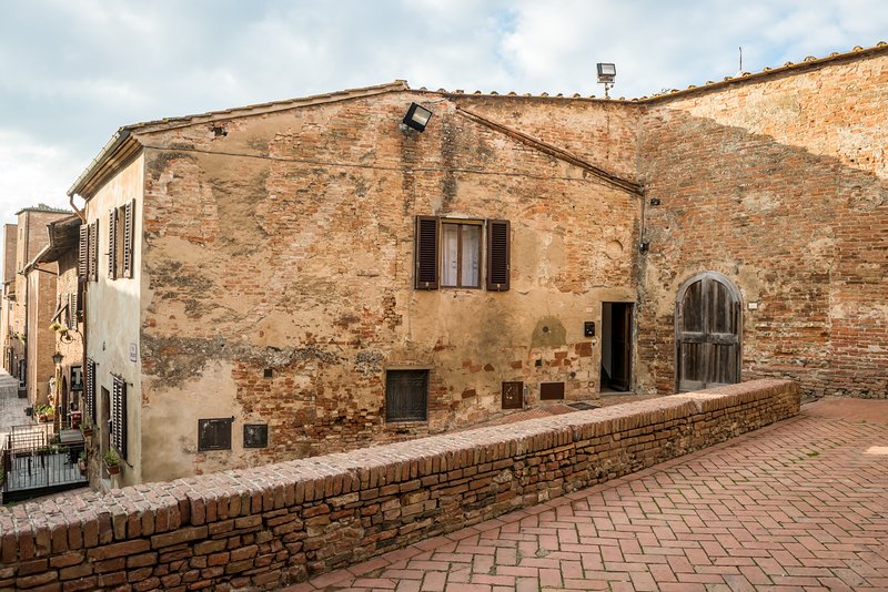 Borgo Medievale di Roccaravindola