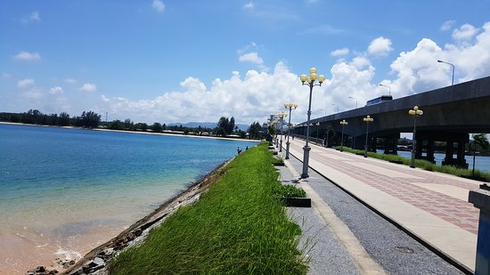 Saphan Sarasin Bridge