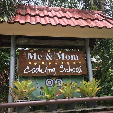 Me and Mom Cooking School