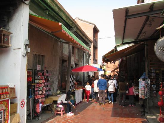 Lugang Old Street