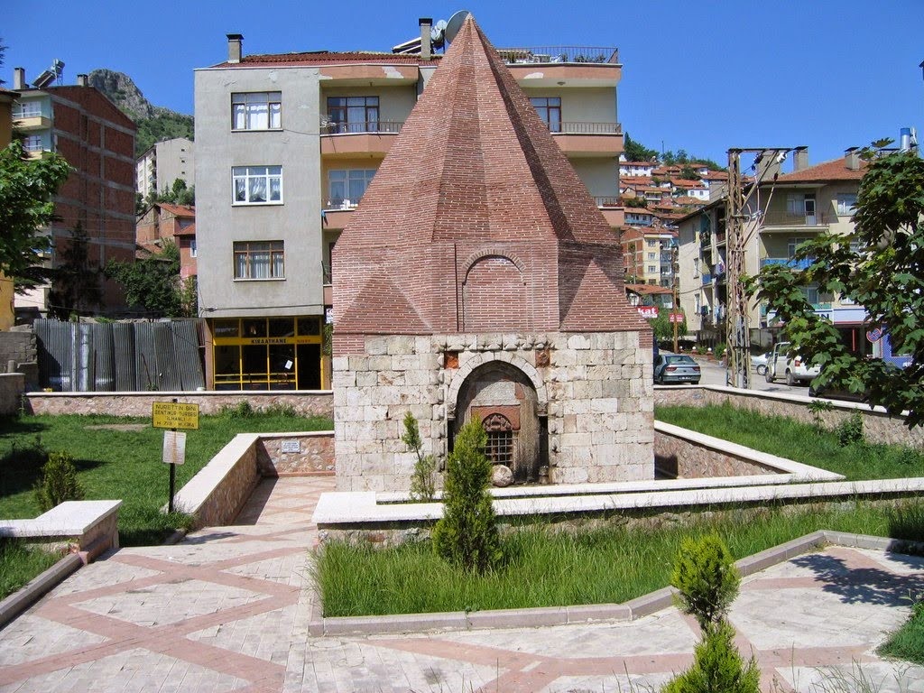 Esentimur Turbesi