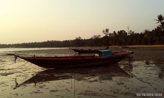 Ao Si Thanu Bay