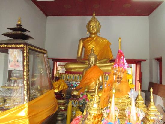 Wat Sangkat Rattana Khiri