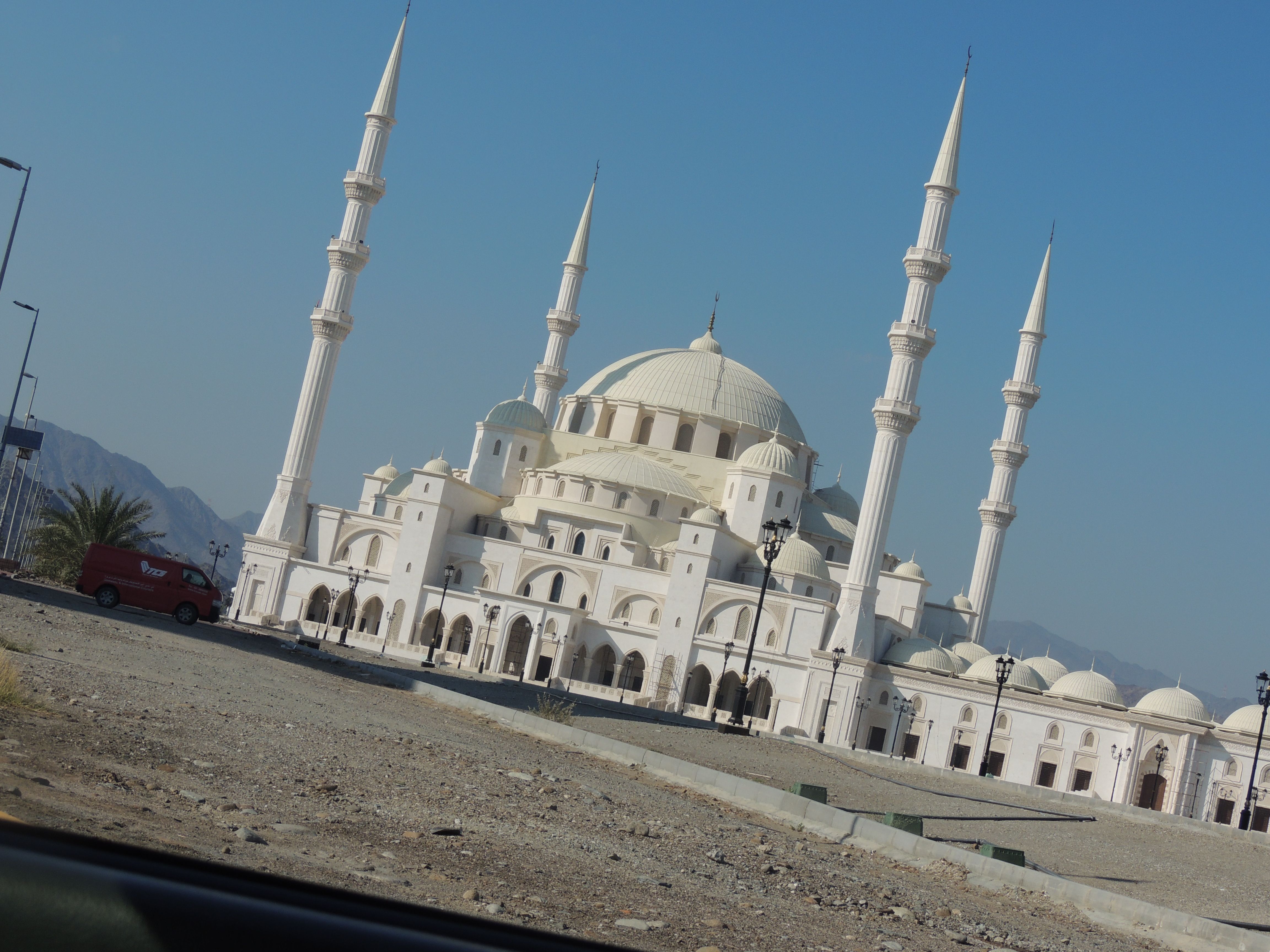 Sheikh Zayed Mosque - Fujairah