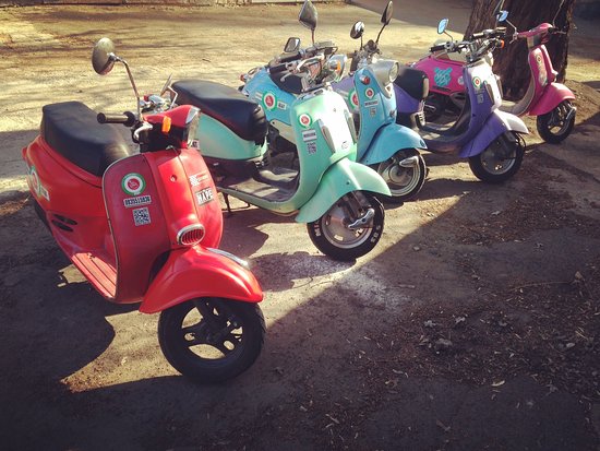 Two-Wheels Rent , Retro moped rent Kyiv