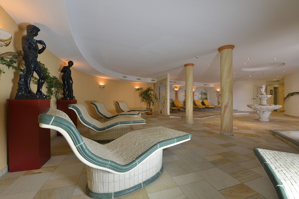 Beauty Getaway Wellness Spa