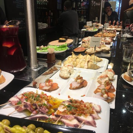 Bar Intxiku