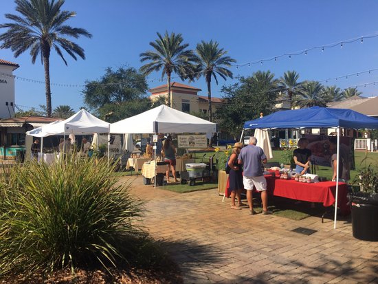 Grand Boulevard Farmer's Market