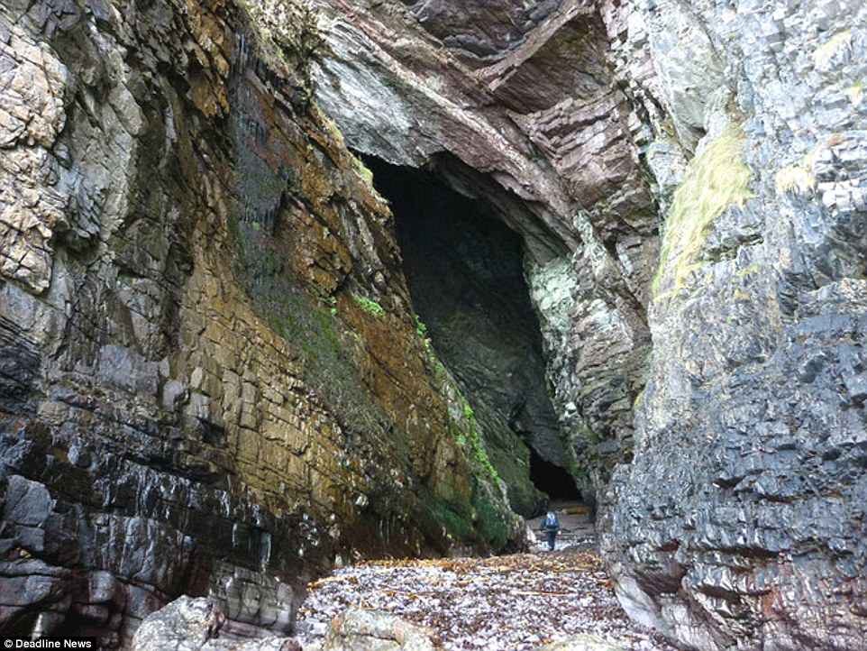 MacKinnon's Cave