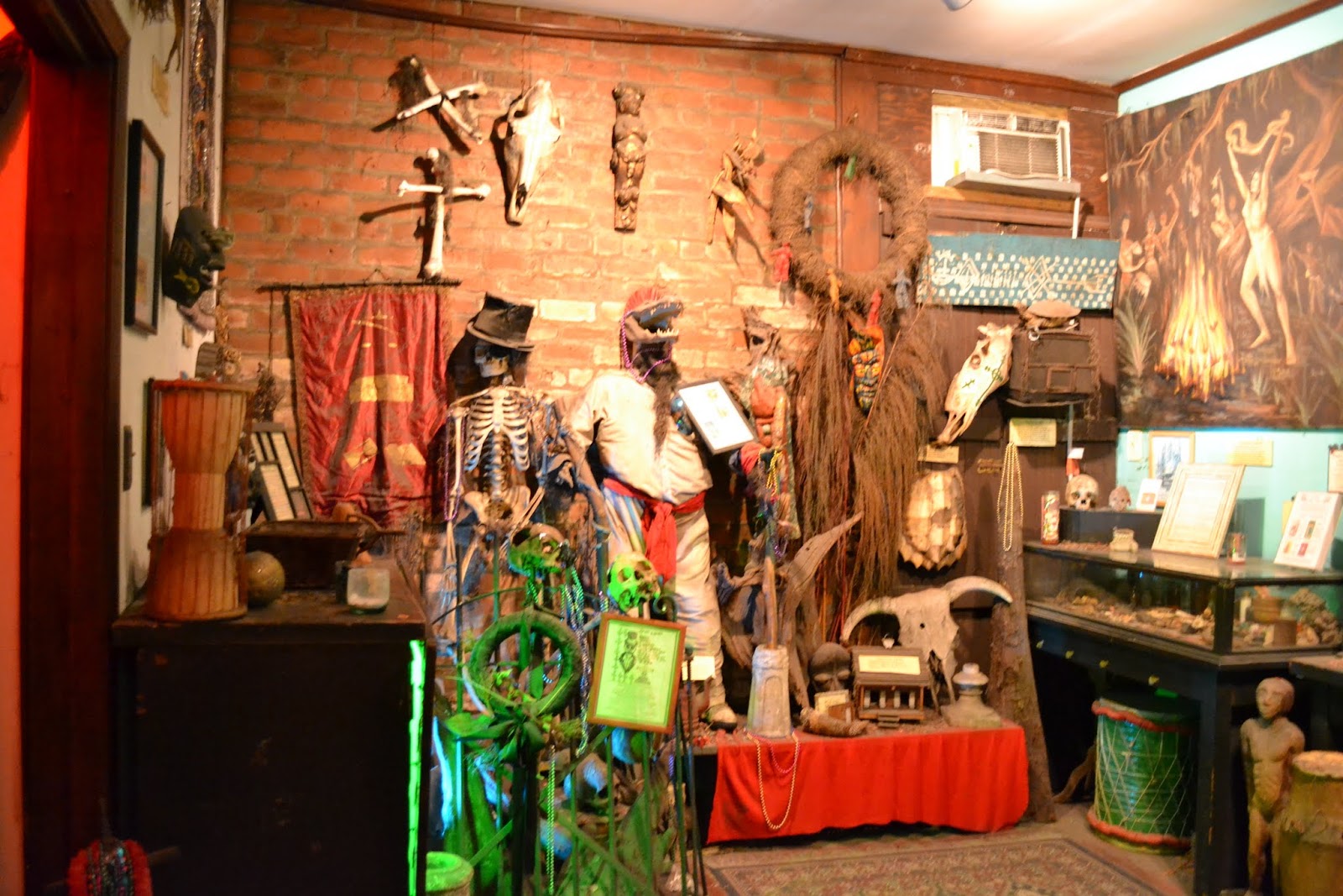 New Orleans Historic Voodoo Museum