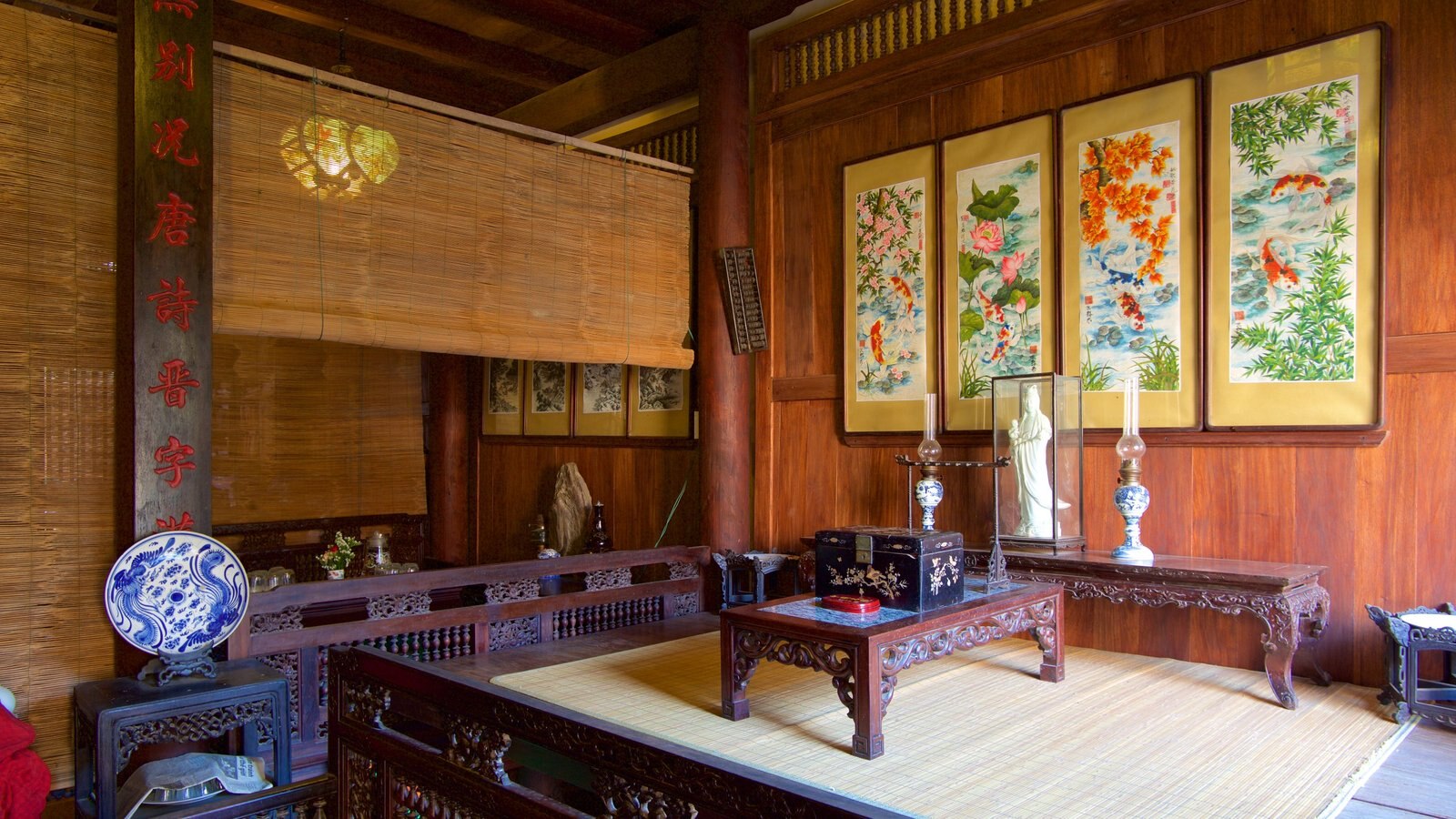 Duc An Old House