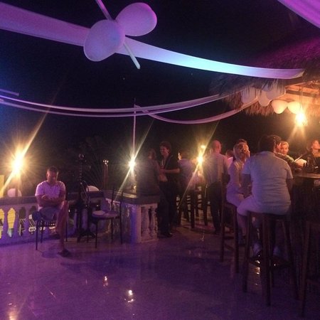 Triangle Rooftop Club