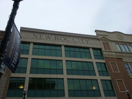 Regal Cinemas New Roc 18 IMAX & RPX