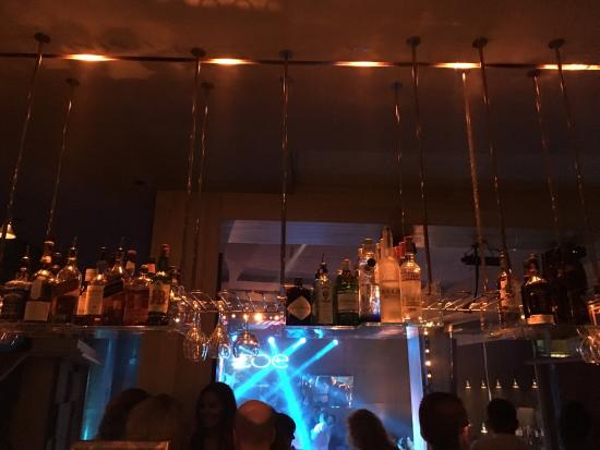 Zoe Live Club
