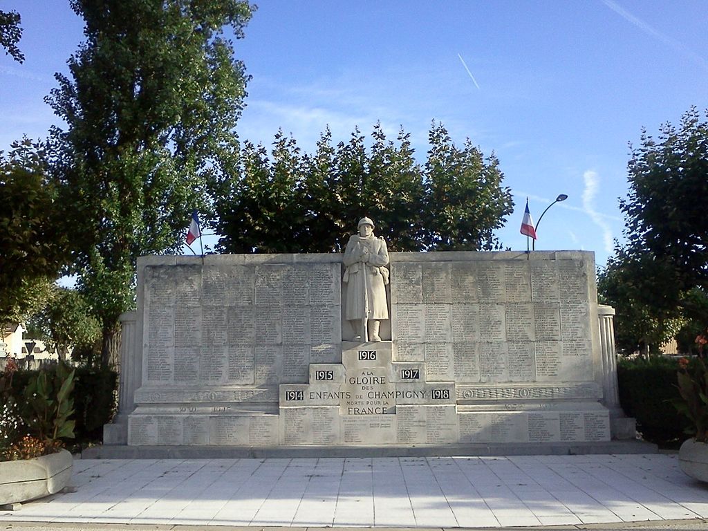 Monument commémoratif de la crypte de Champigny