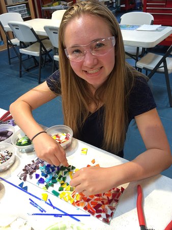 The Glass Palette - Interactive Glass Art Studio