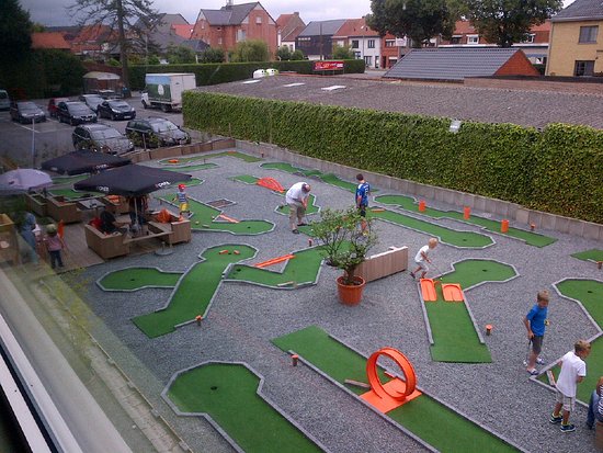 Indoorgolf Hole-in-one