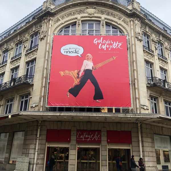 Galeries Lafayette - Corner Cosmoparis