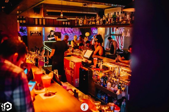Dizzy Frishdon Bar & Club