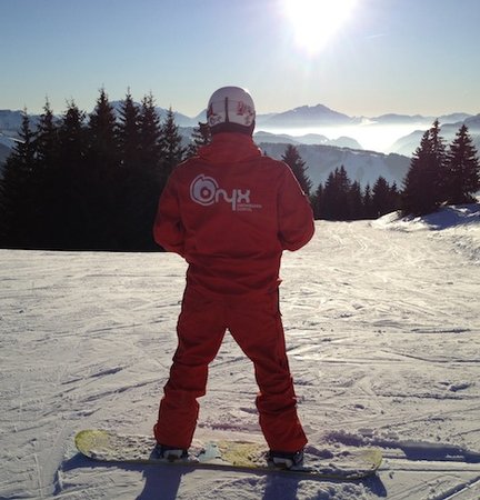 Onyx Snowboard School