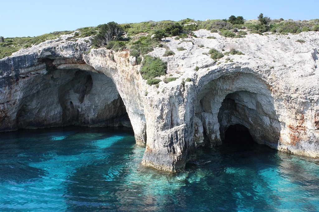 Lucica Cave