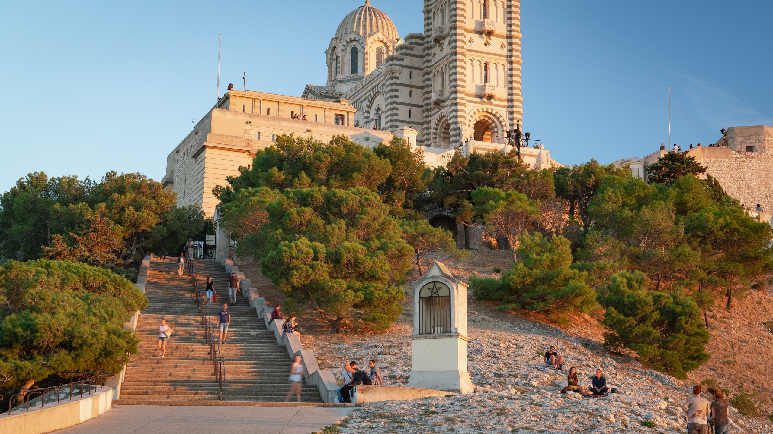 Cimetière communal de Notre-Dame de la Serra