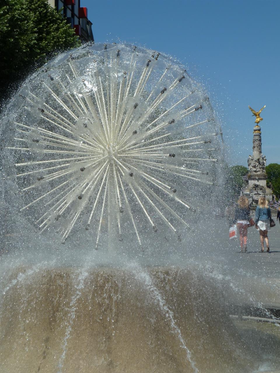 Fontaine de la Solidarite