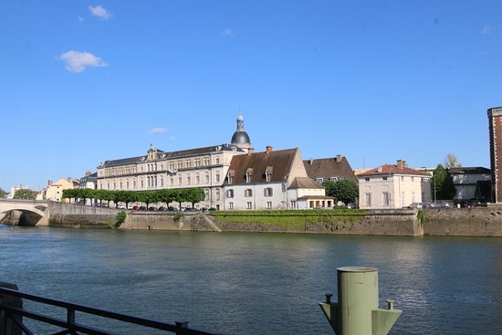 Ancien Hopital Saint Laurent