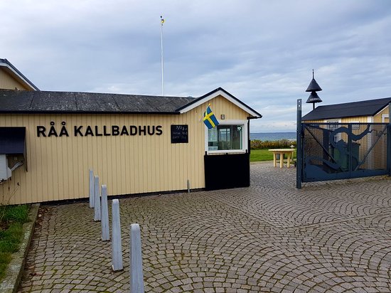 Råå kallbadhus
