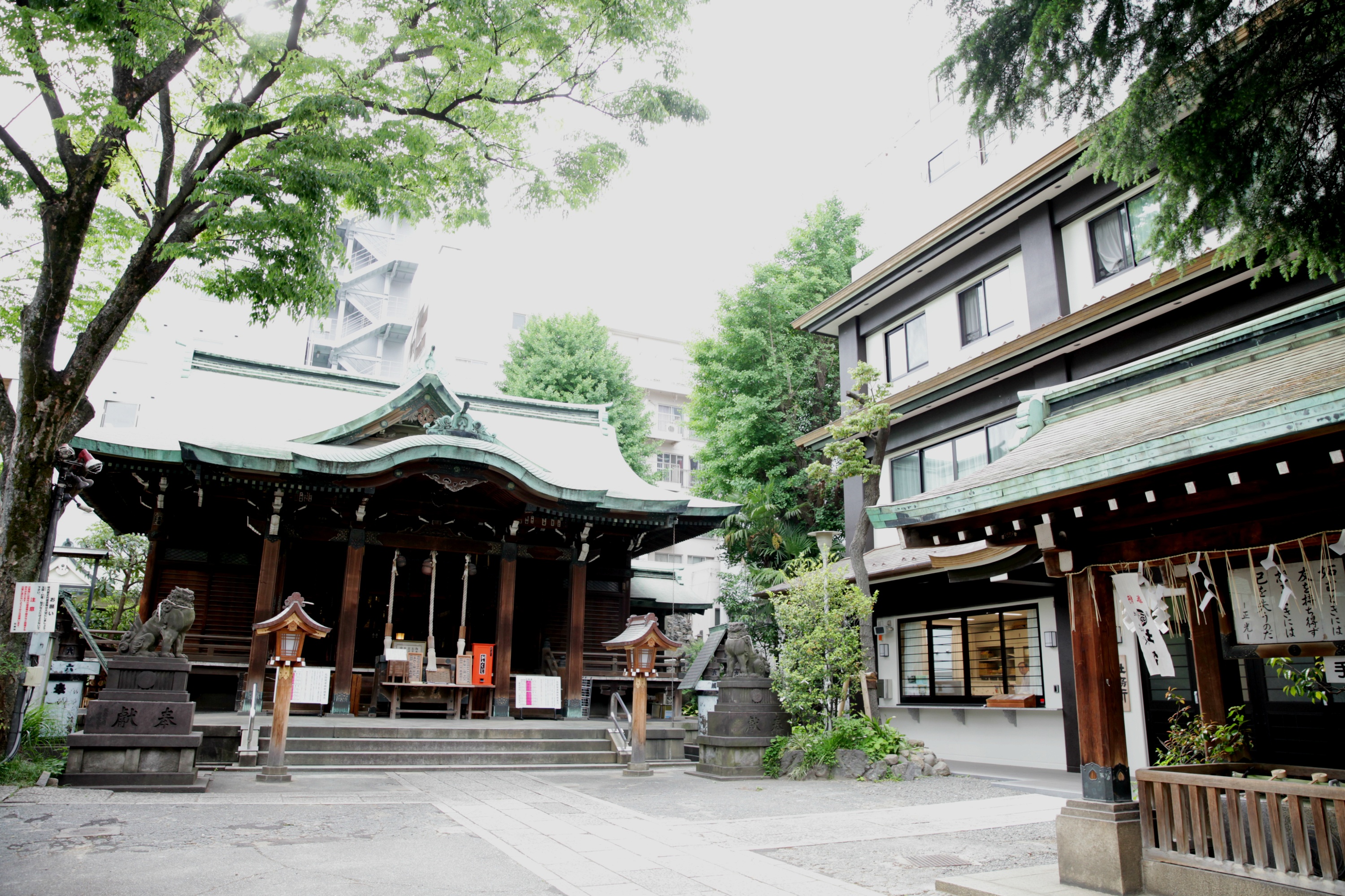 Teppozu Inari Shrine