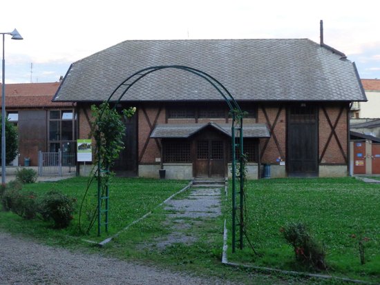 Outdoor Pictures 1