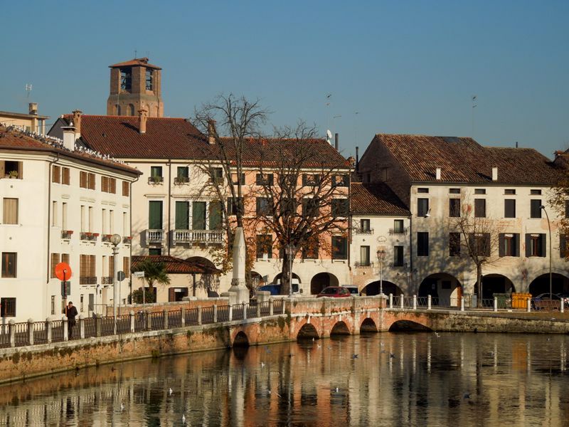 Restauro Conservativo Stele Lapidea Sul Ponte Dante