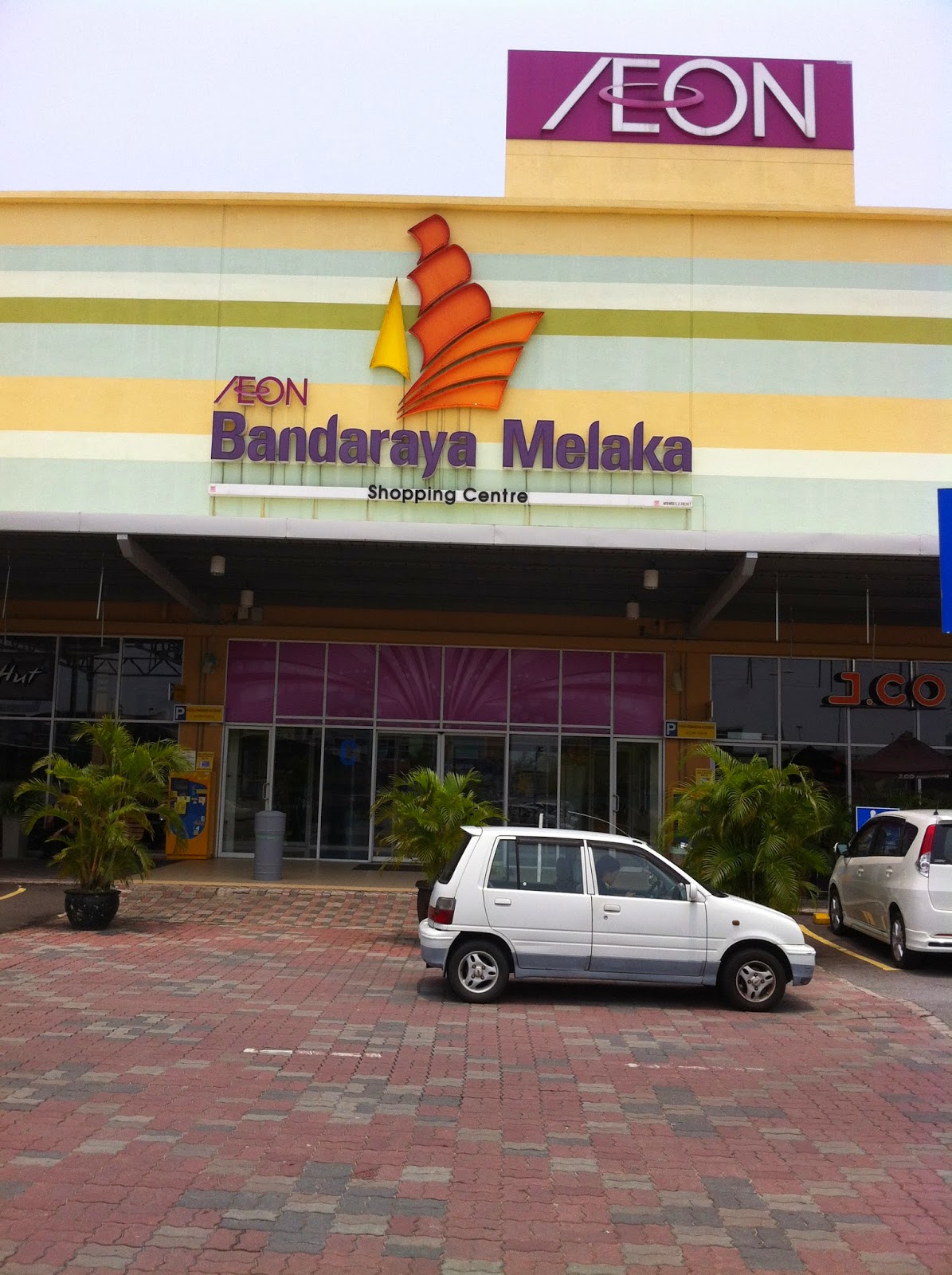 AEON Bandaraya Melaka Shopping Centre