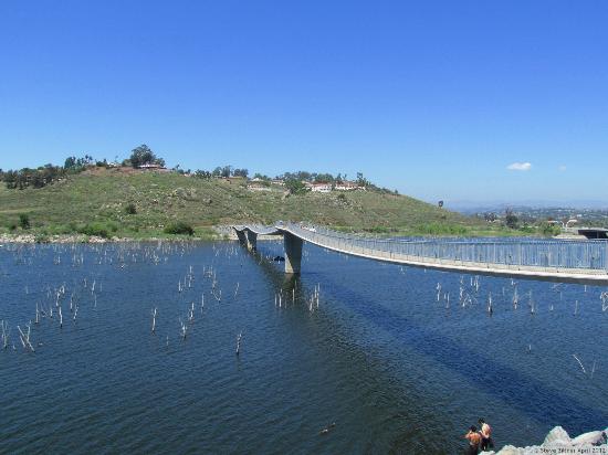 Lake Hodges Pedestrian Suspension Bridge