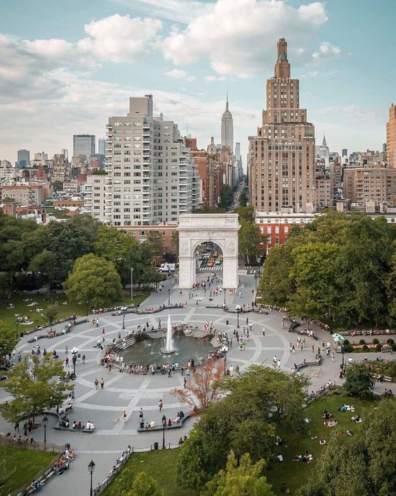 Washington Square Park