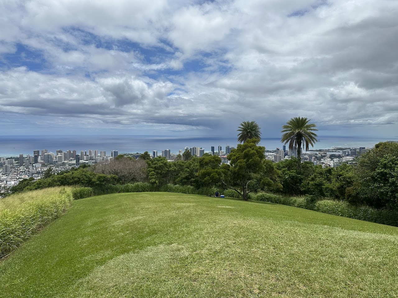 Tantalus Lookout Puu Ualakaa State Park
