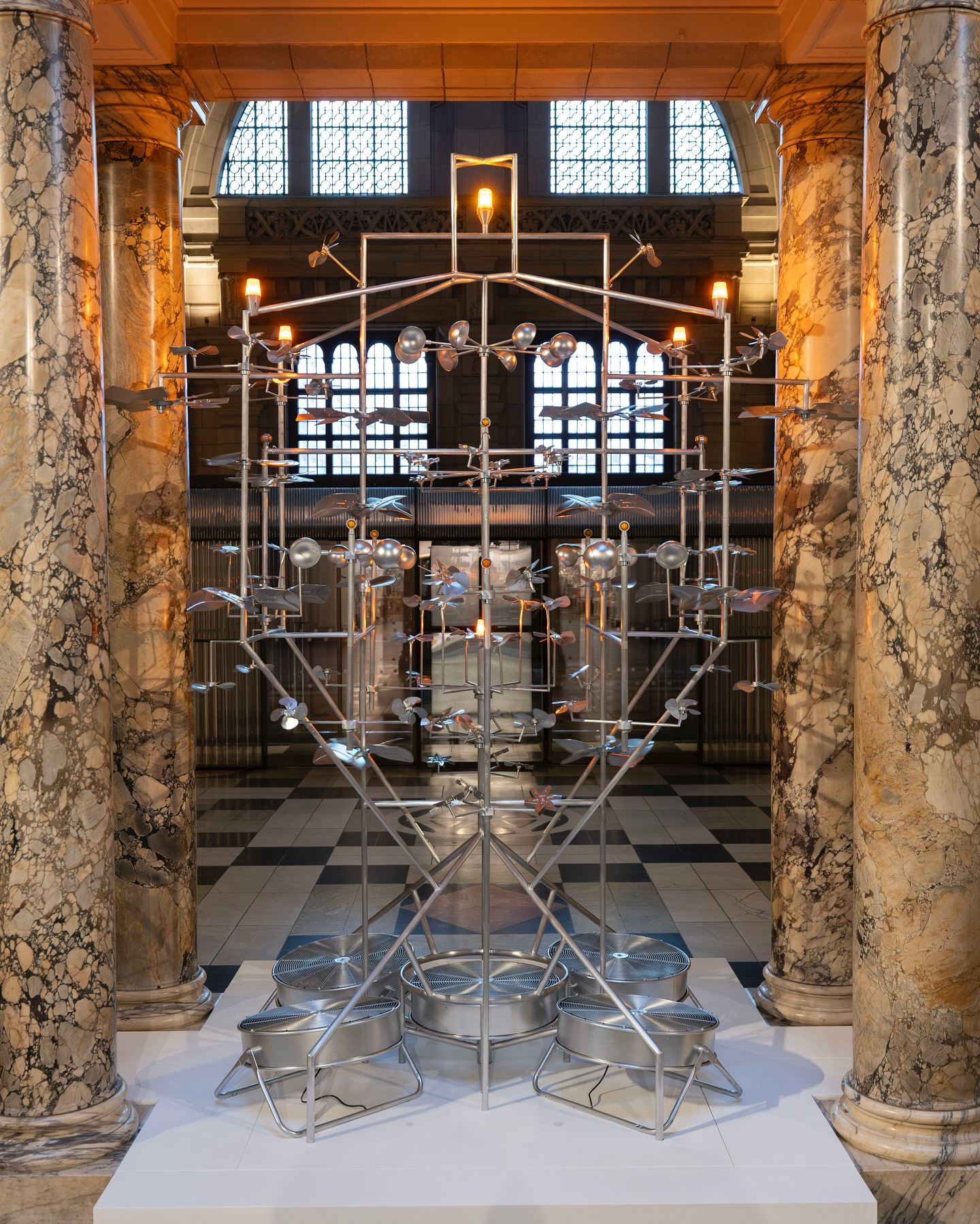 V&A  - Victoria and Albert Museum