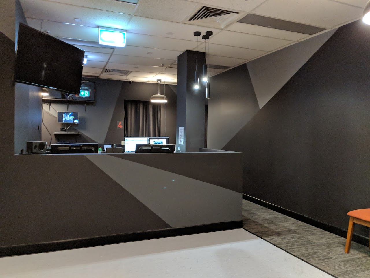 Virtual Room Sydney: Virtual Reality Escape Room