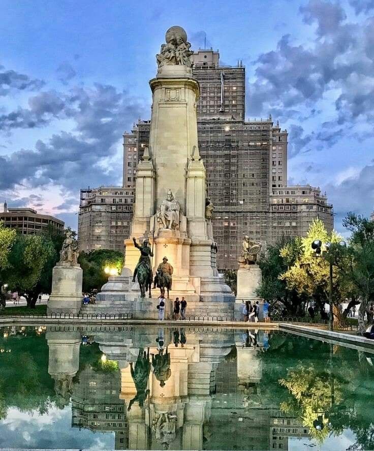 Plaza de Espana