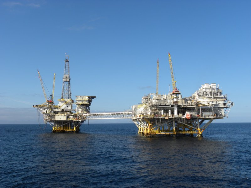 RSEllen_and_Elly_offshore_near_Long_Beach,_Calif_Bureau_of_Safety_and_Environmental_Enforcement_Public_Domain
